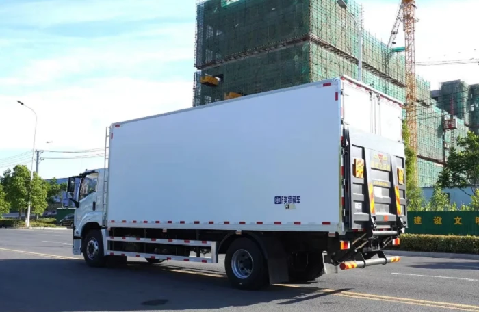 13 Ton Refrigerated Truck high quality